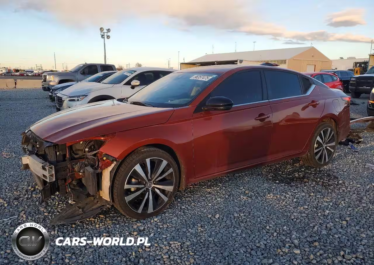 2020 Nissan Altima Sr