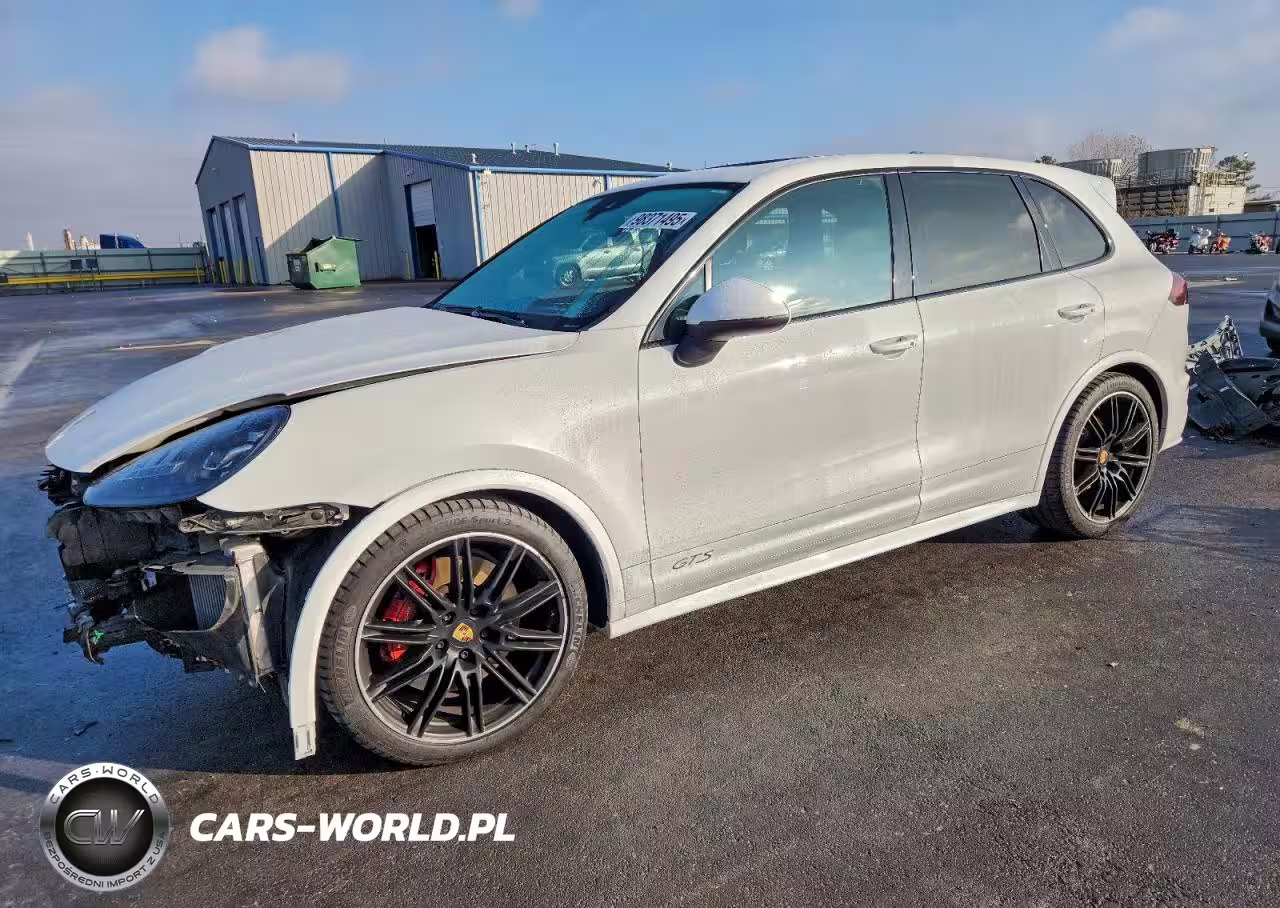 2017 Porsche Cayenne Gts