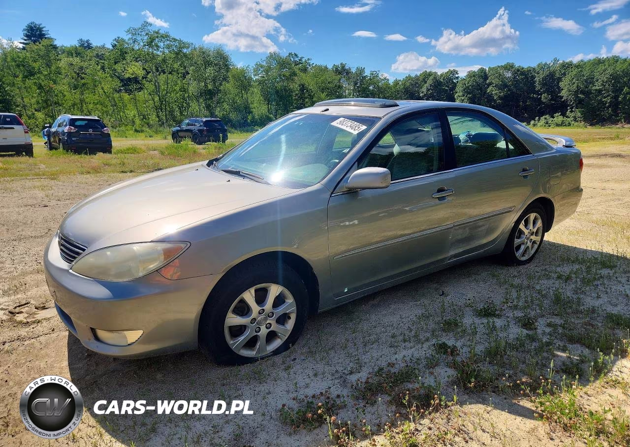 2006 Toyota Camry Le – zdjęcie 1 z 12