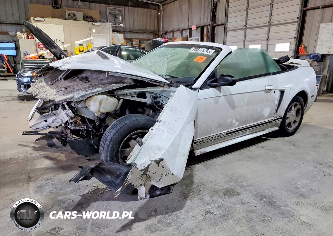 2000 Ford Mustang