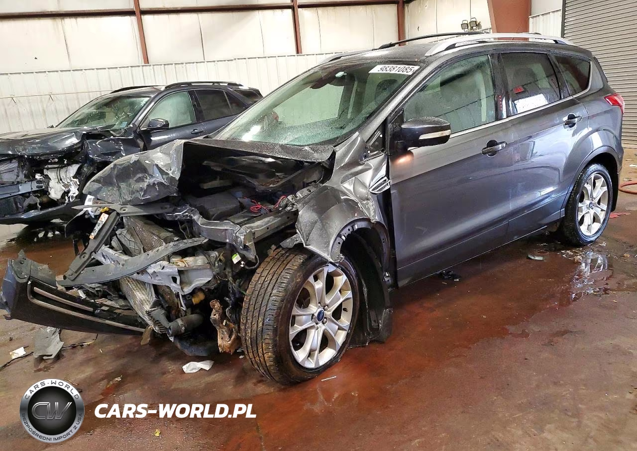 2015 Ford Escape Titanium – zdjęcie 1 z 13