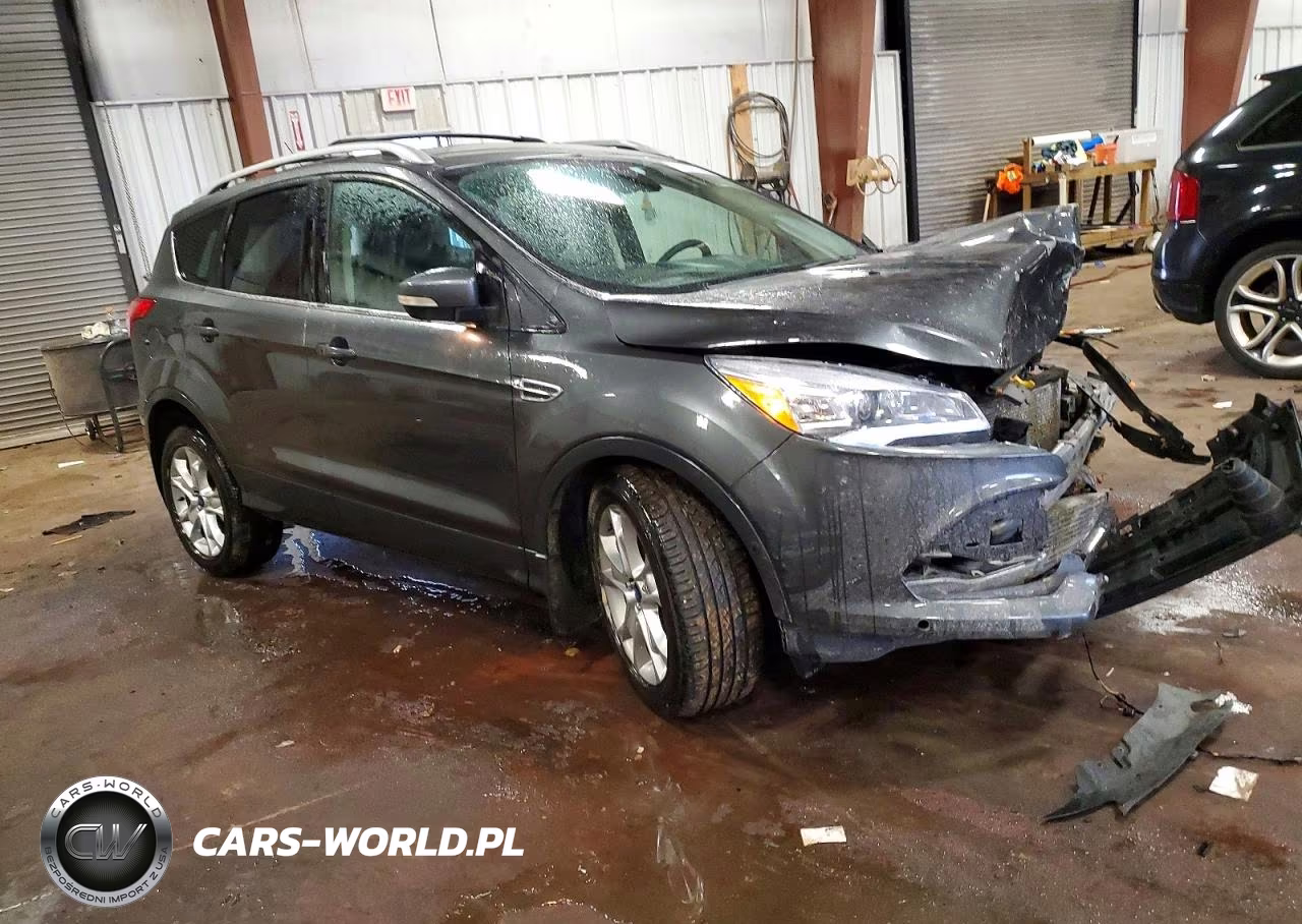 2015 Ford Escape Titanium VIN:1FMCU9J94FUB26670 - 4
