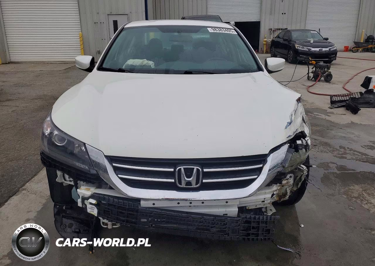 2014 Honda Accord Sport VIN:1HGCR2F59EA120352 - 5