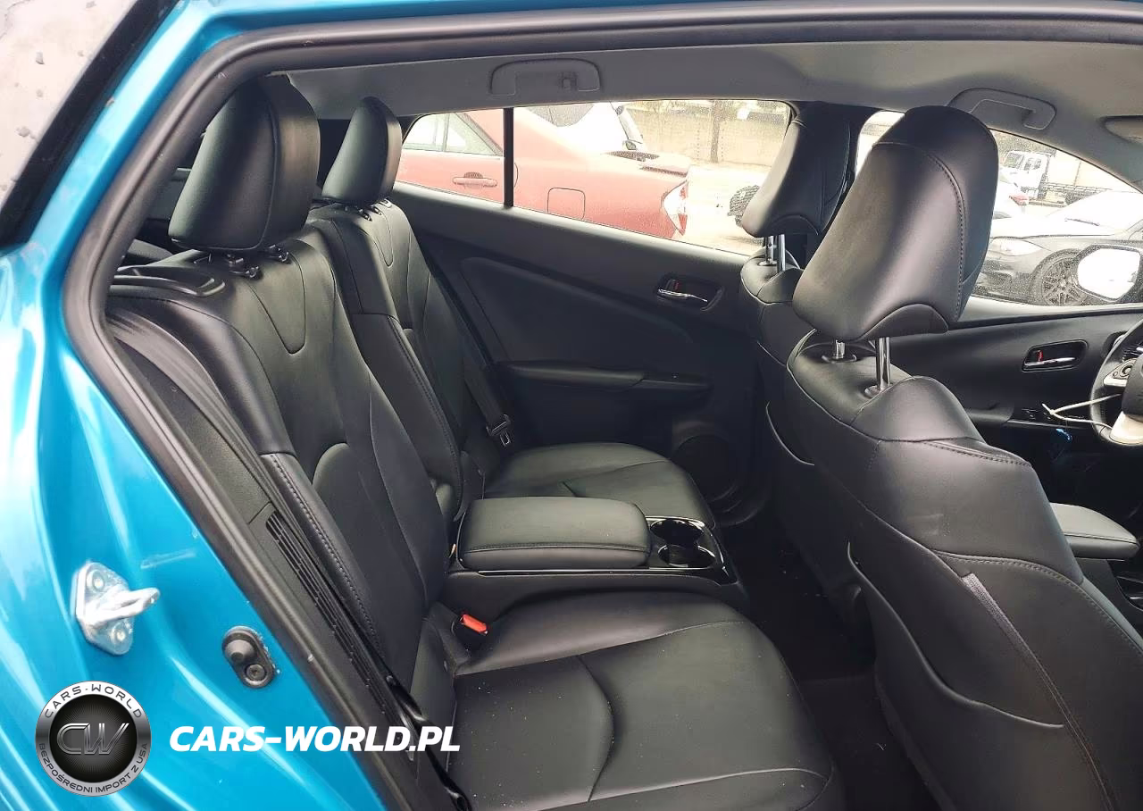 2017 Toyota Prius Prime VIN:JTDKARFP3H3059357 - 10