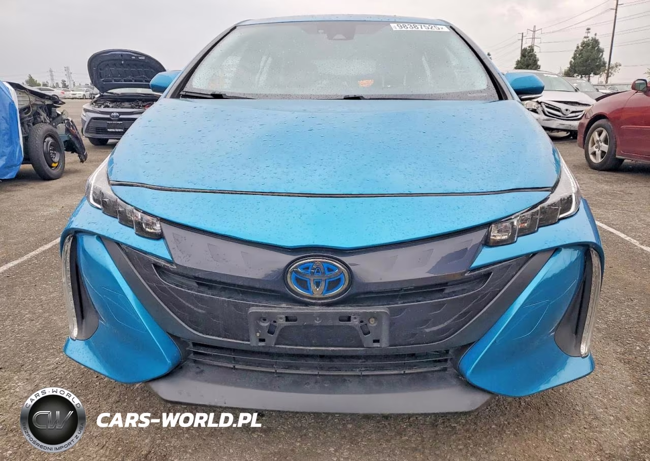 2017 Toyota Prius Prime VIN:JTDKARFP3H3059357 - 5