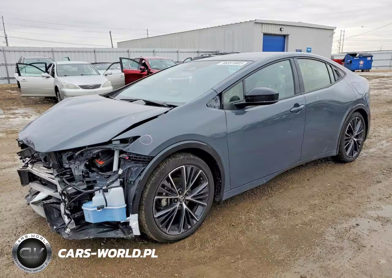 2025 Toyota Prius Le