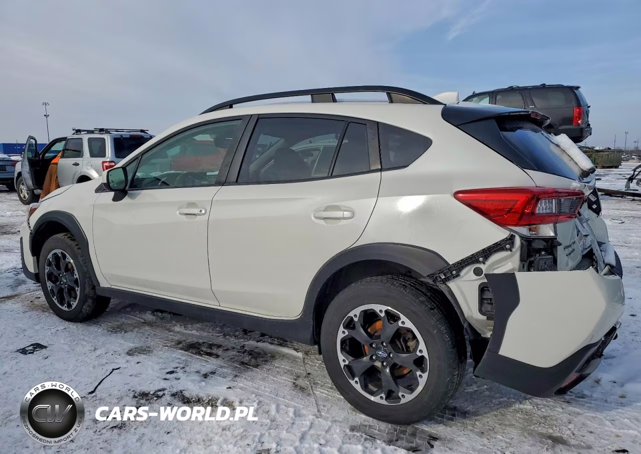 2023 Subaru Crosstrek Premium VIN:JF2GTAEC6P8325599 - 2