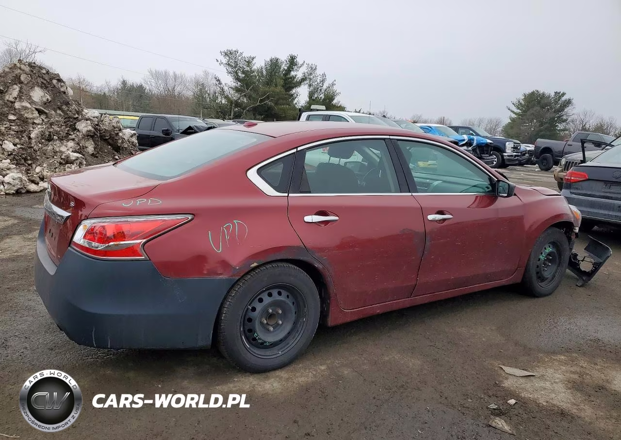 2015 Nissan Altima 2.5 VIN:1N4AL3AP1FC427113 - 3