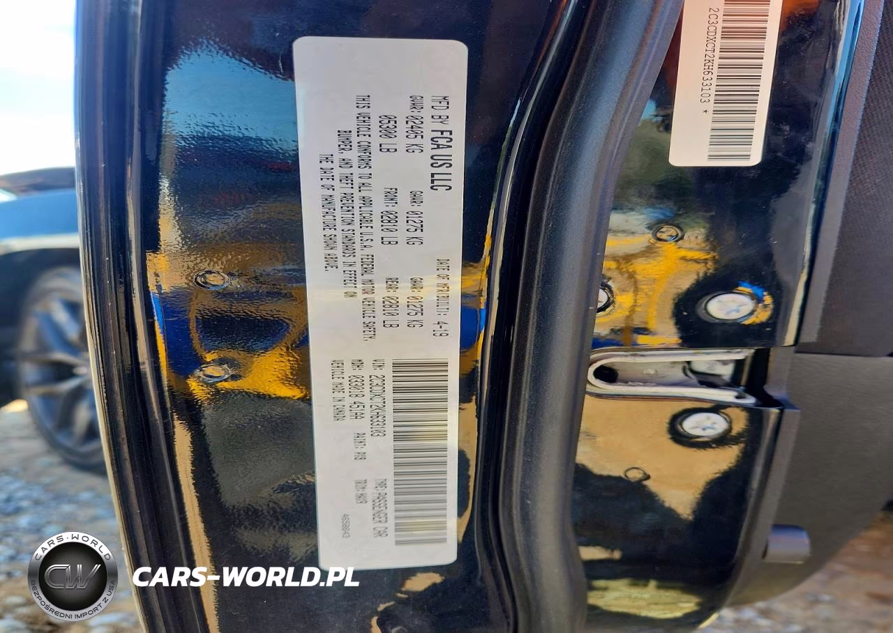 2019 Dodge Charger R-T VIN:2C3CDXCT2KH633103 - 13