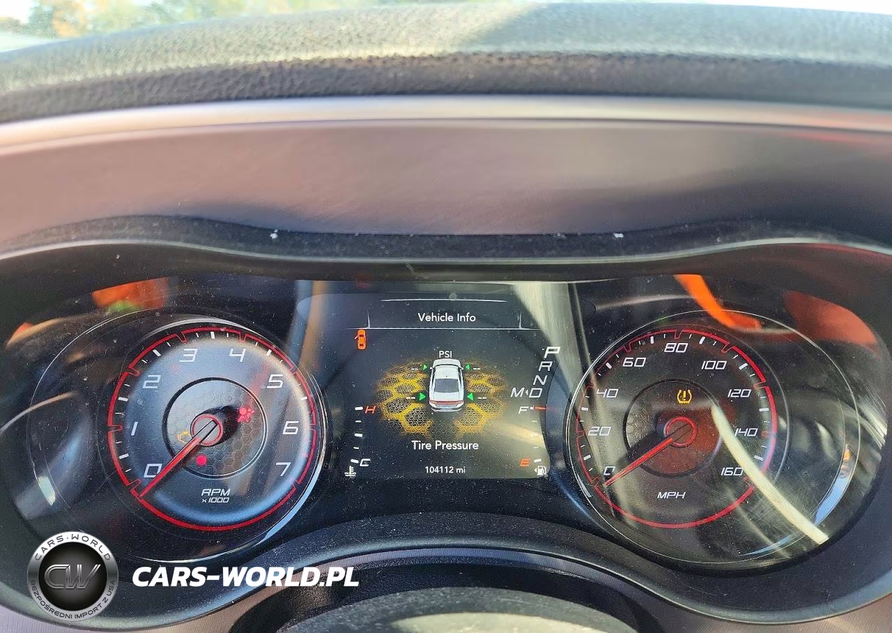 2019 Dodge Charger R-T VIN:2C3CDXCT2KH633103 - 9