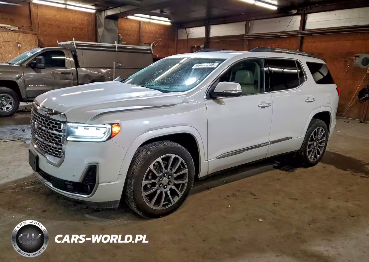 2022 GMC Acadia Denali