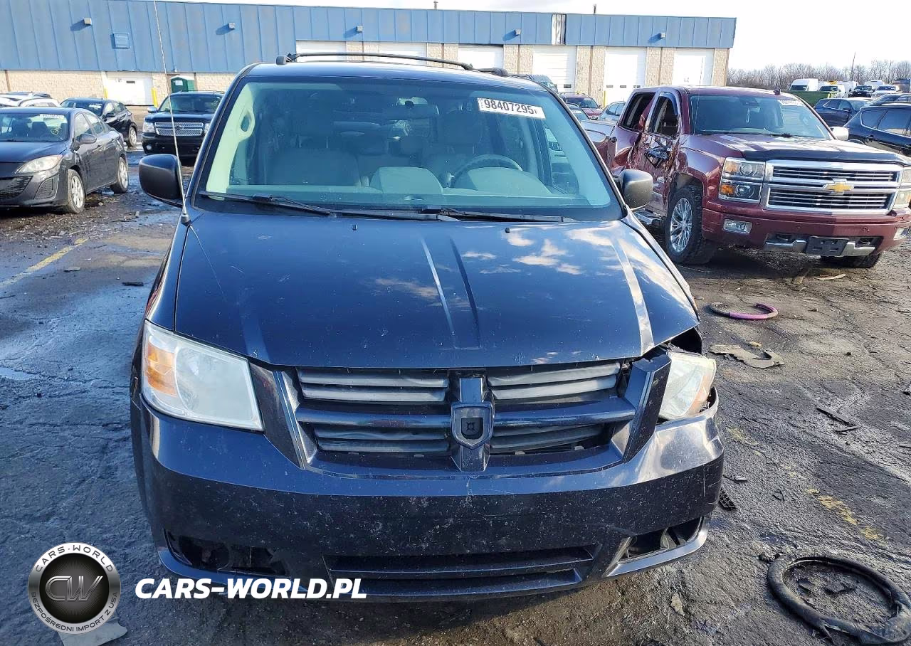 2010 Dodge Grand Caravan Se VIN:2D4RN4DE3AR143895 - 5