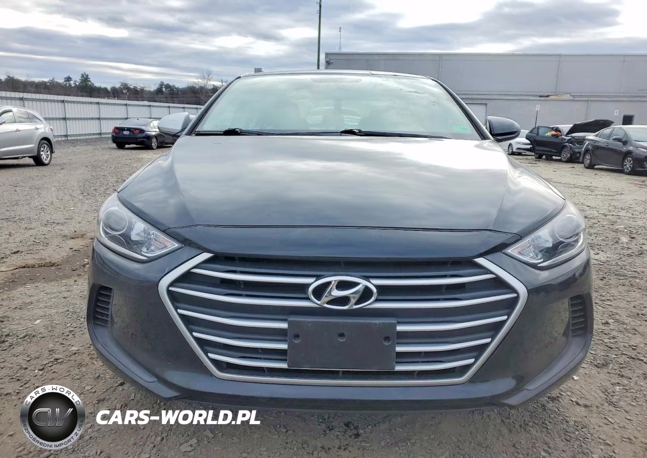 2018 Hyundai Elantra Sel VIN:5NPD84LF5JH345000 - 5