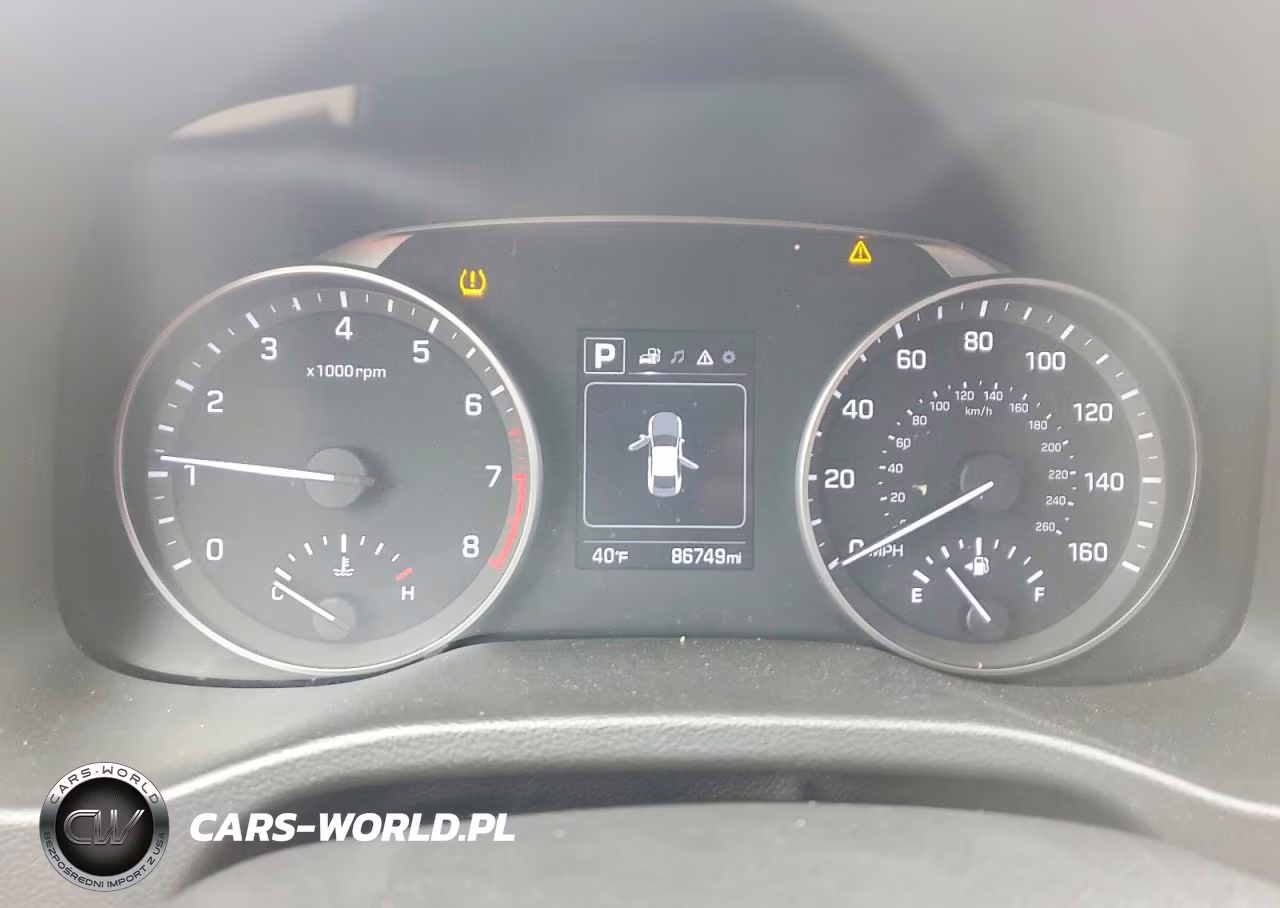 2018 Hyundai Elantra Sel VIN:5NPD84LF5JH345000 - 9