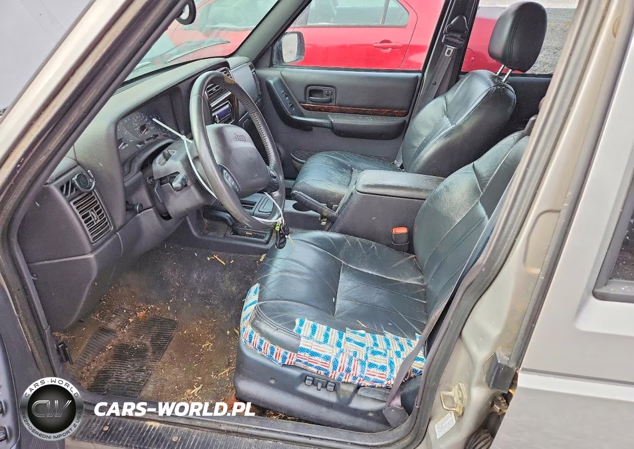 2000 Jeep Cherokee Limited VIN:1J4FF68SXYL240579 - 7