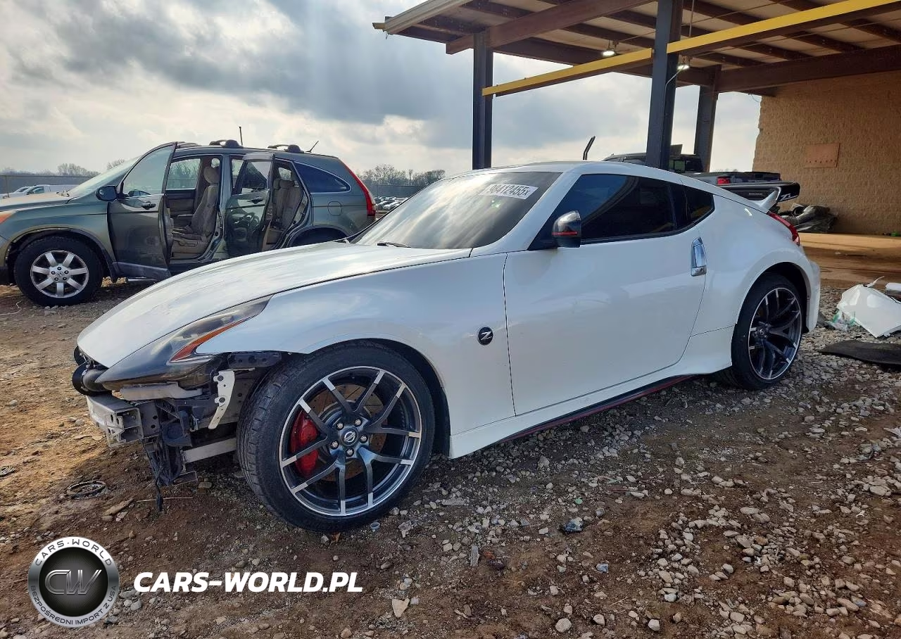 2016 Nissan 370Z Base