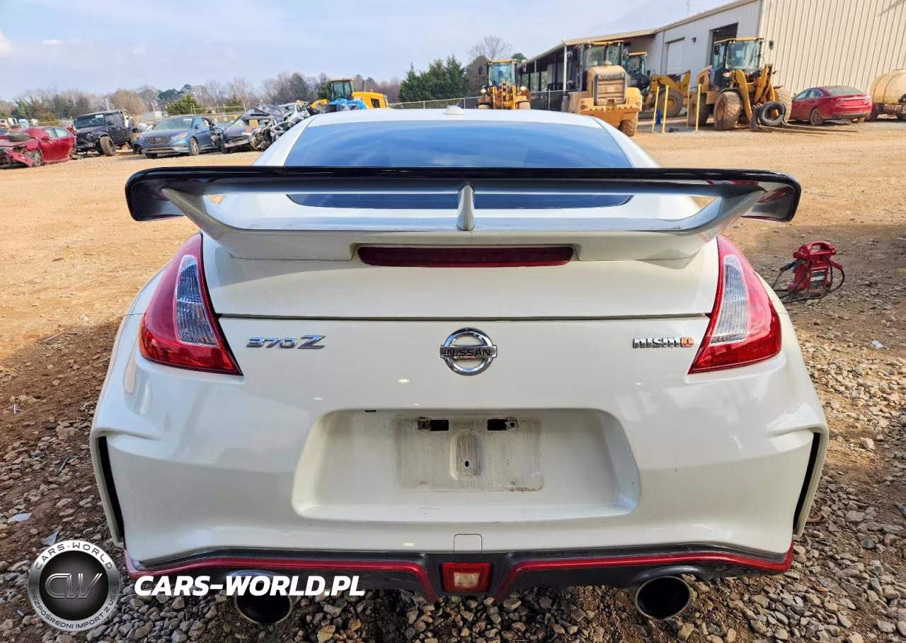 2016 Nissan 370Z Base VIN:JN1AZ4EH4GM931459 - 6