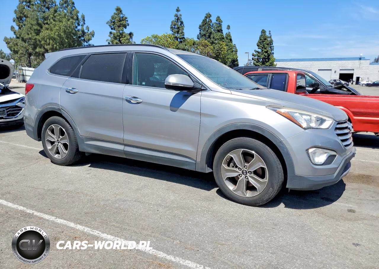 2013 Hyundai Santa Fe VIN:KM8SN4HF6DU001562 - 4
