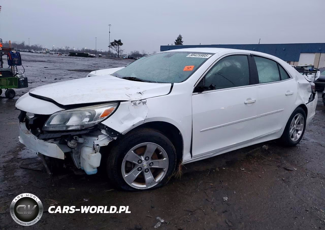 2015 Chevrolet Malibu Ls – zdjęcie 1 z 12
