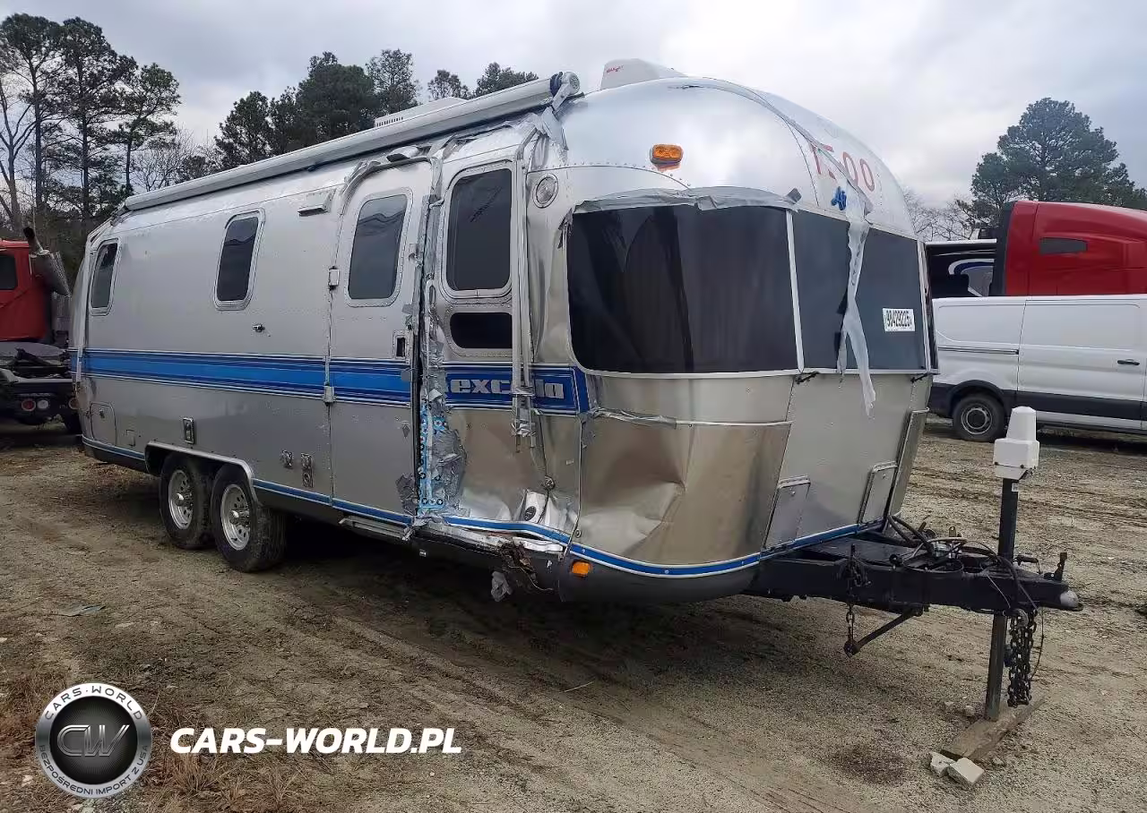 1989 Airstream Excella Camper – zdjęcie 1 z 10