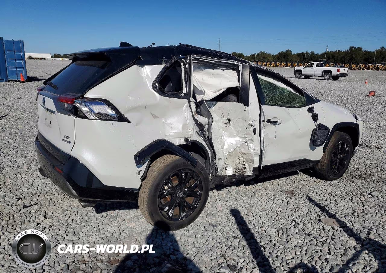 2024 Toyota Rav4 Xse VIN:JTME6RFV4RJ052511 - 3