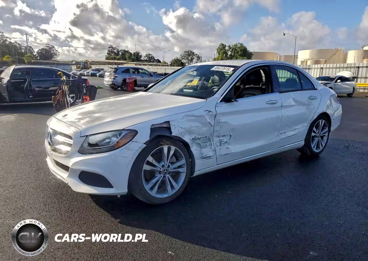 2018 Mercedes-Benz C 300