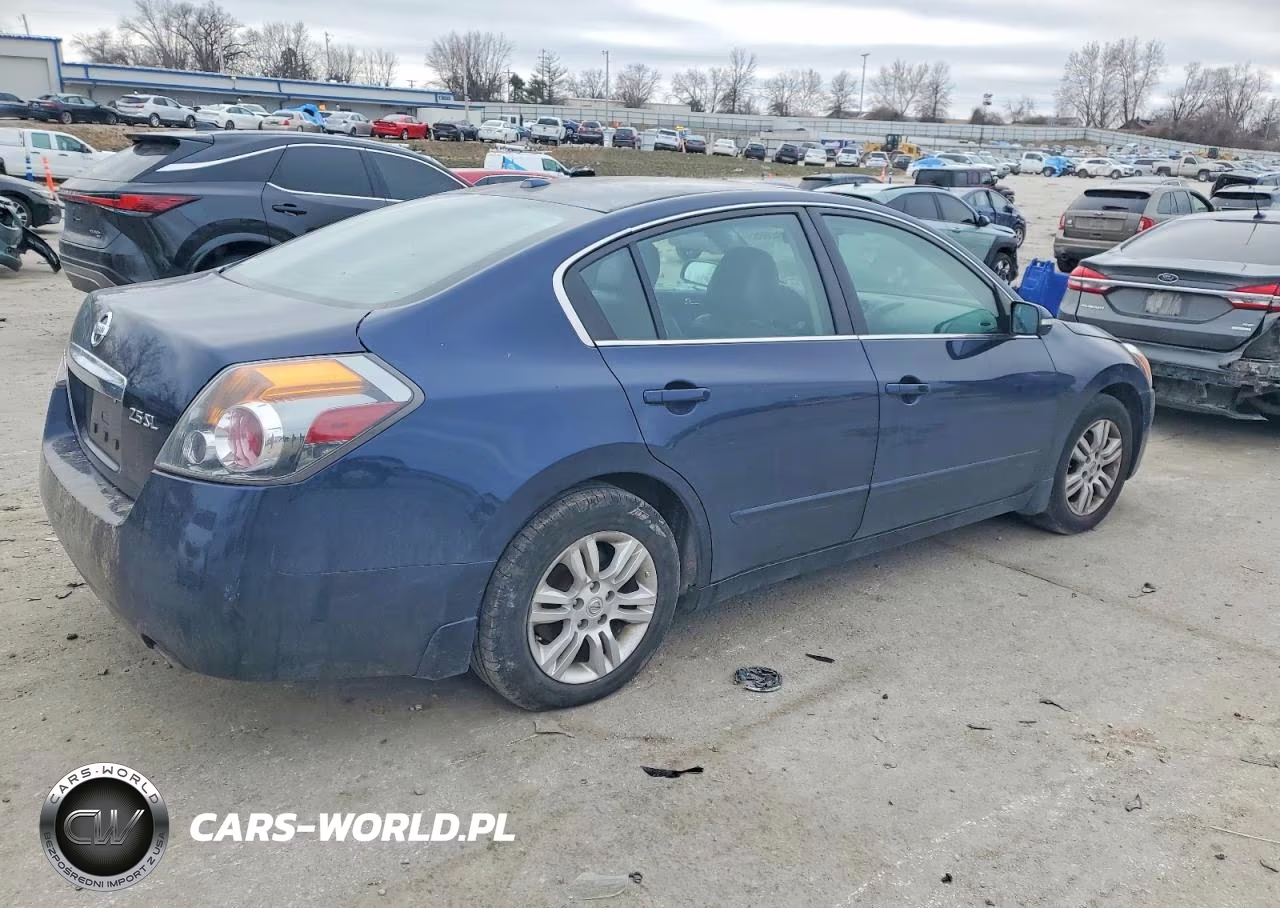 2010 Nissan Altima Base VIN:1N4AL2AP5AN533538 - 3
