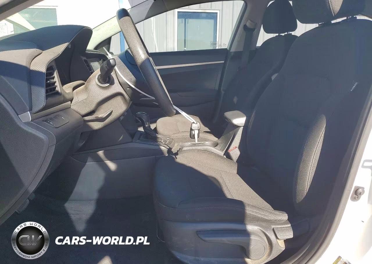 2019 Hyundai Elantra Se VIN:5NPD74LF0KH485122 - 7