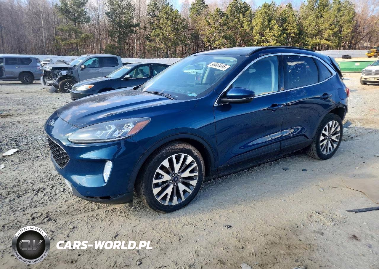 2020 Ford Escape Titanium – zdjęcie 1 z 13