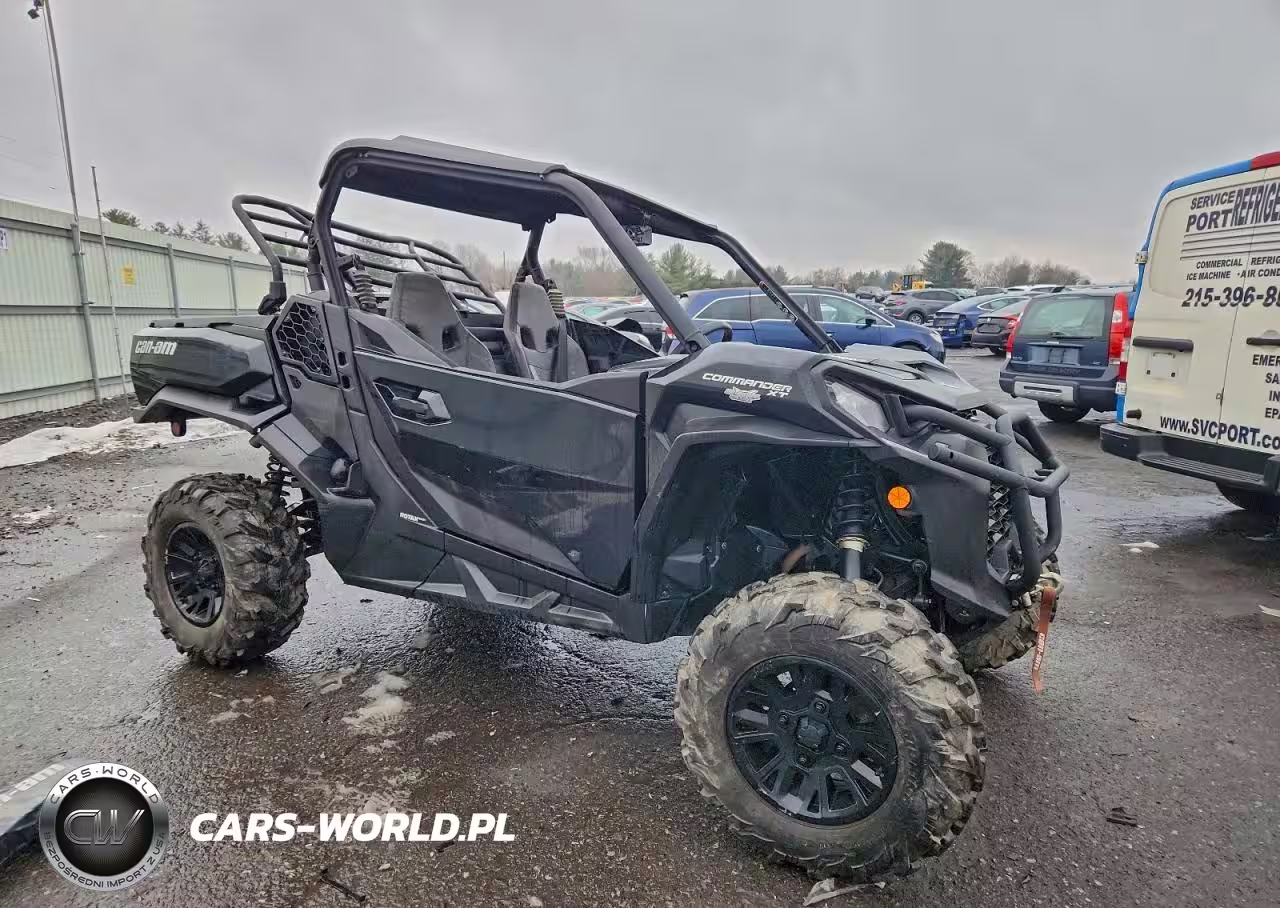 2021 Can Commander - Utility Vehicle