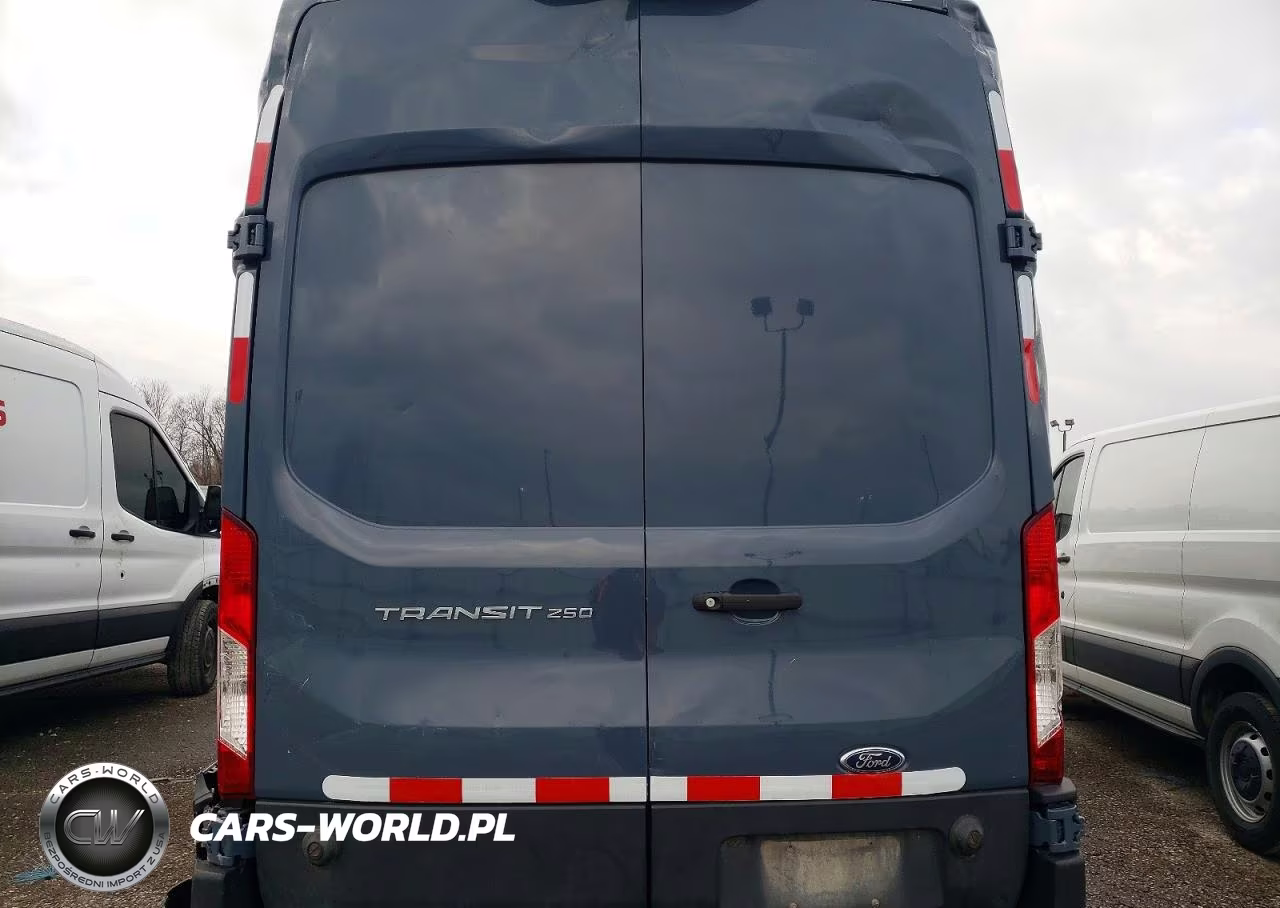 2020 Ford Transit T-250 VIN:1FTBR3X8XLKB32705 - 10