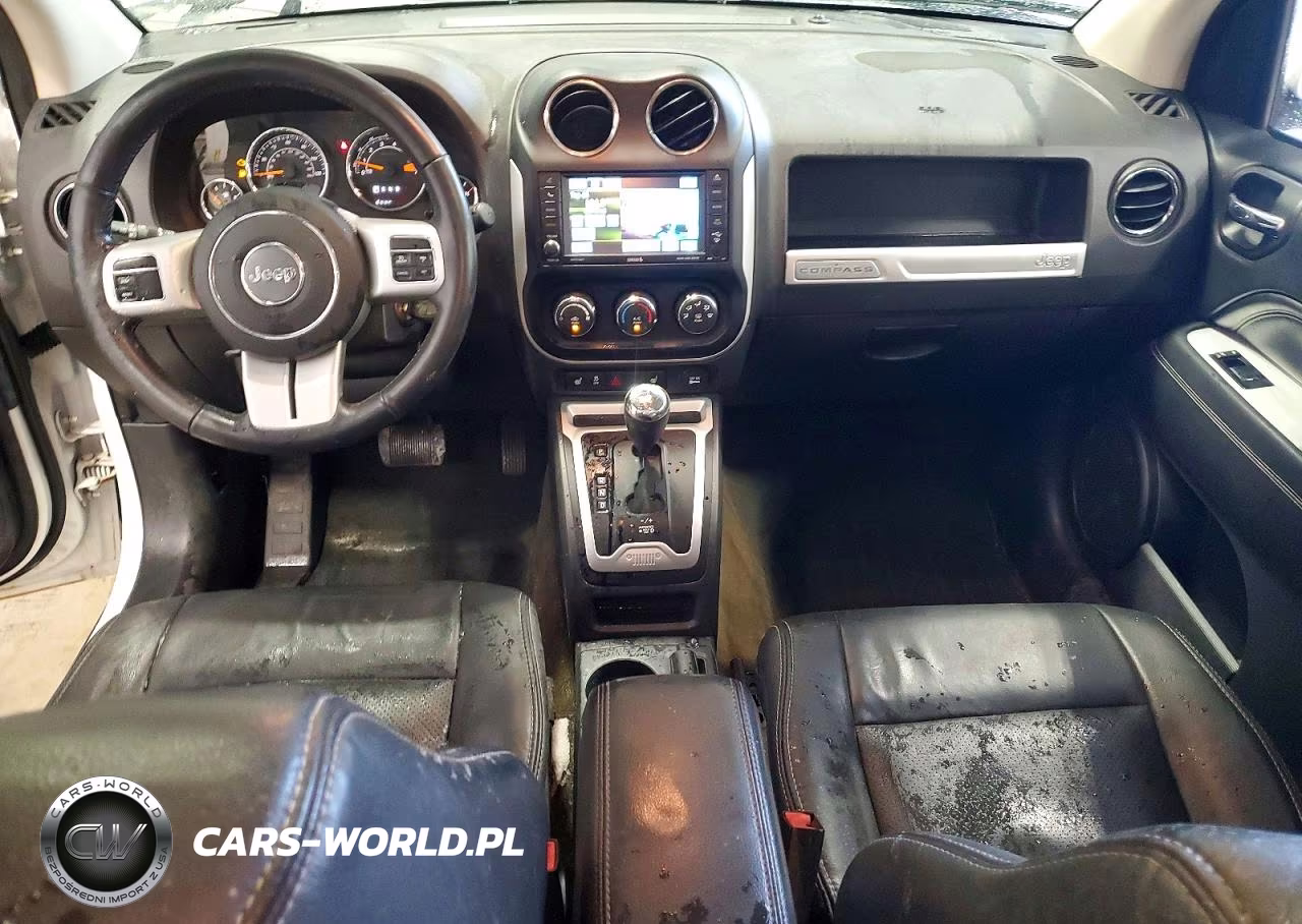2016 Jeep Compass Latitude VIN:1C4NJDEB0GD755320 - 8