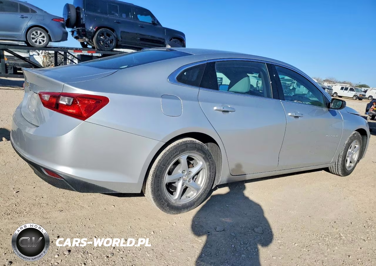 2017 Chevrolet Malibu Ls VIN:1G1ZB5ST8HF261562 - 3