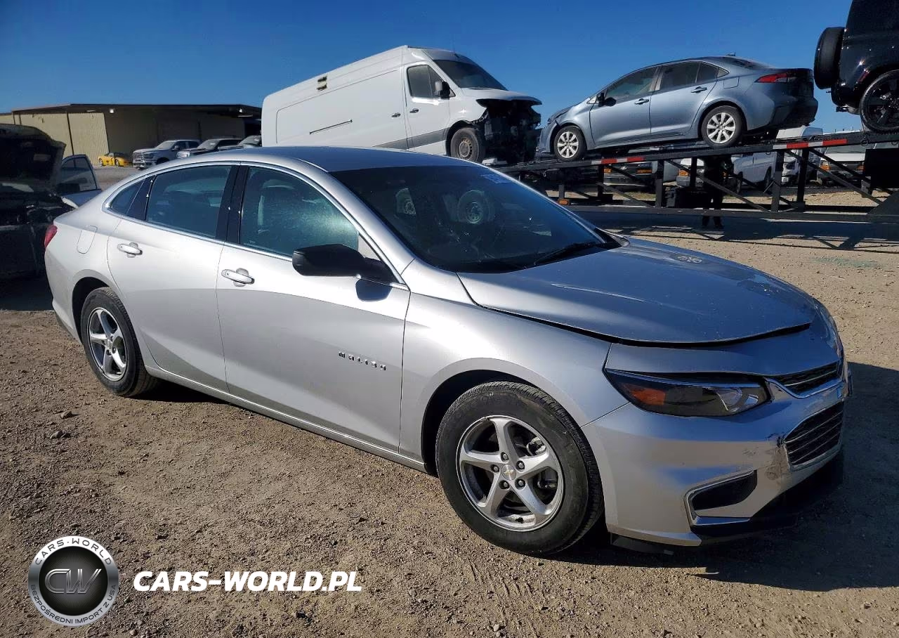 2017 Chevrolet Malibu Ls VIN:1G1ZB5ST8HF261562 - 4