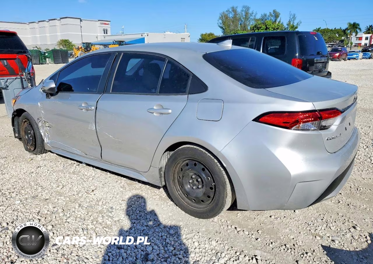 2020 Toyota Corolla Le VIN:5YFEPRAE2LP143526 - 2