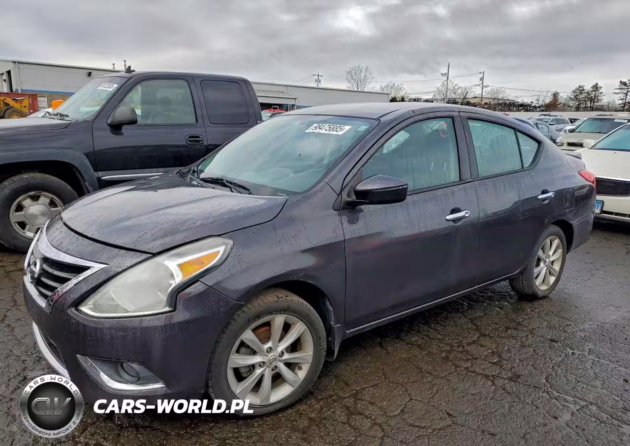 2015 Nissan Versa S