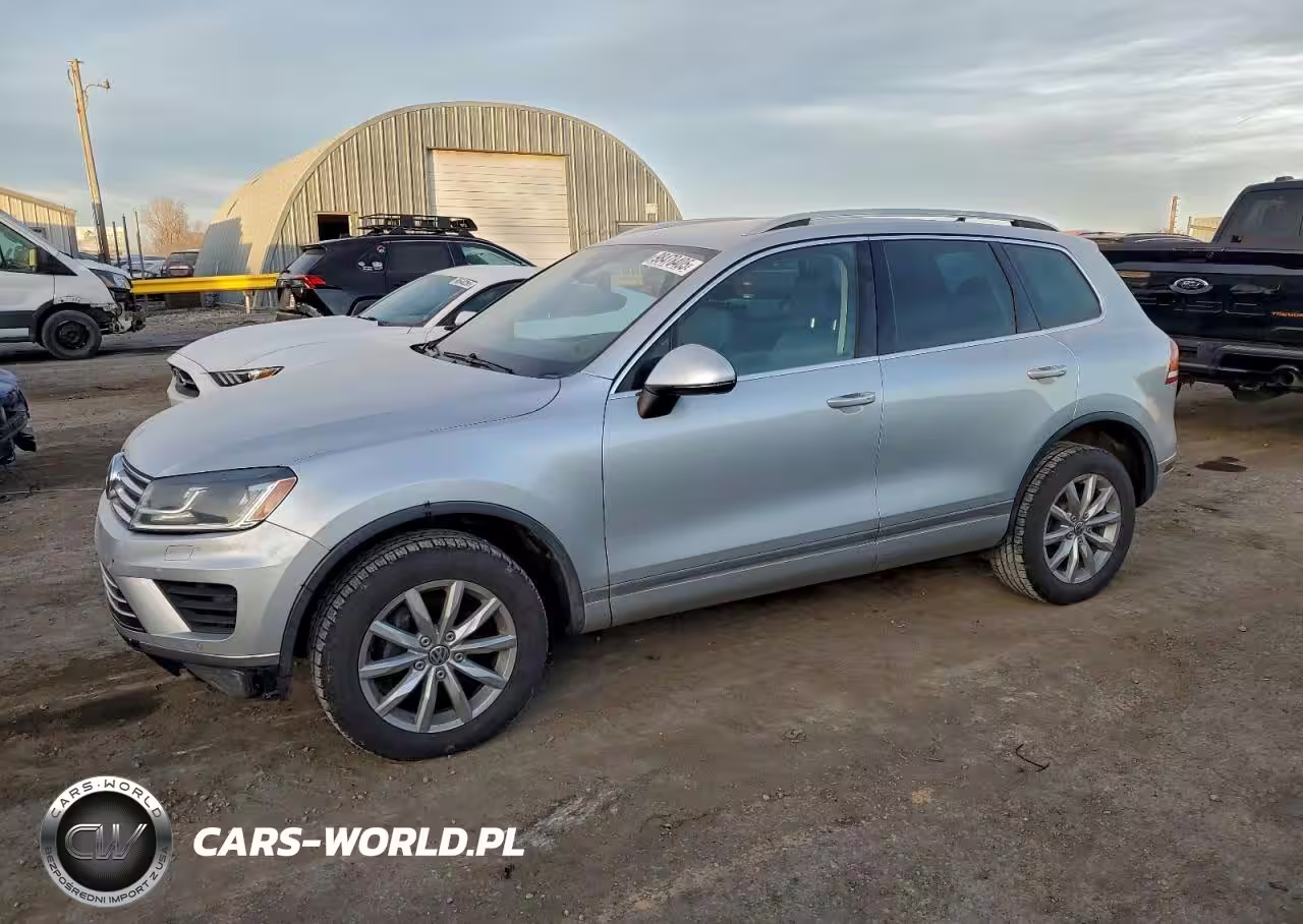 2016 Volkswagen Touareg Sport