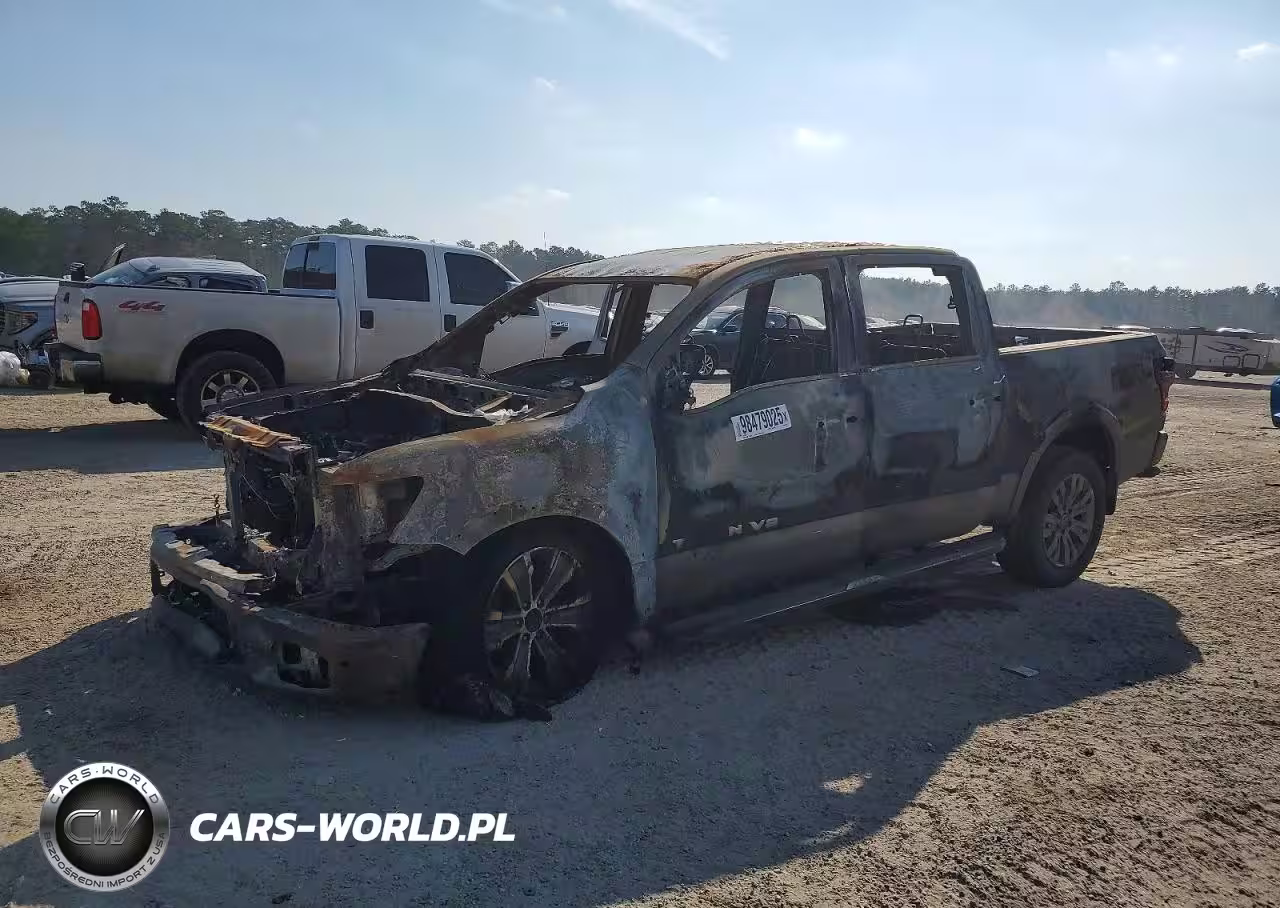 2019 Nissan Titan Sv