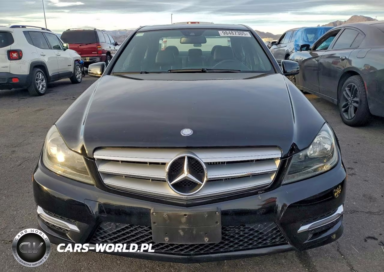 2013 Mercedes-Benz C 250 VIN:WDDGF4HB0DA803813 - 5