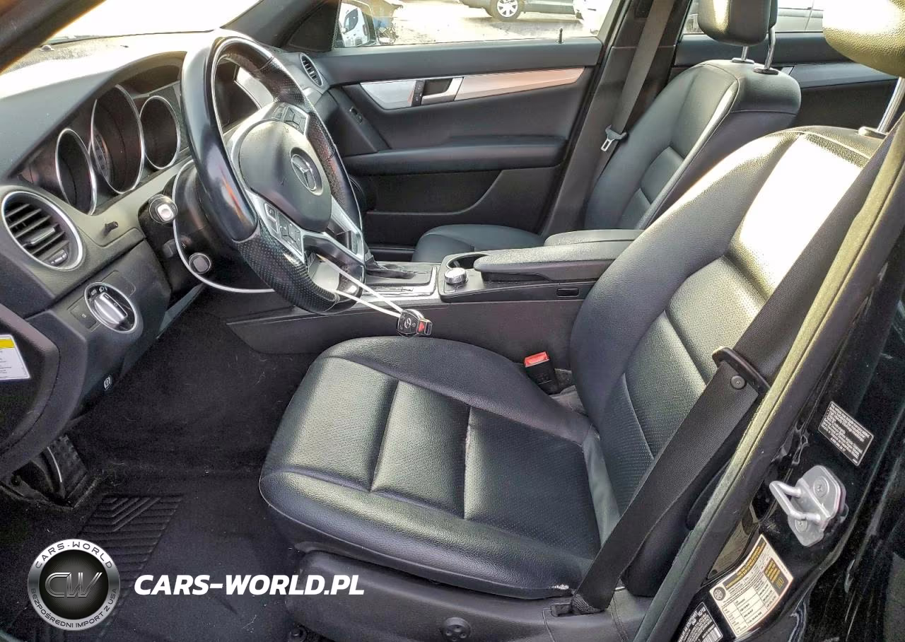 2013 Mercedes-Benz C 250 VIN:WDDGF4HB0DA803813 - 7
