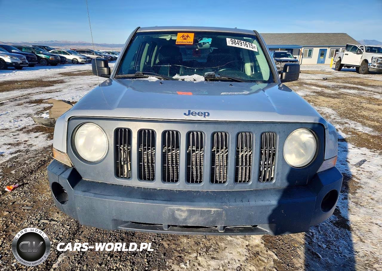 2010 Jeep Patriot Sport VIN:1J4NF2GB9AD580618 - 5