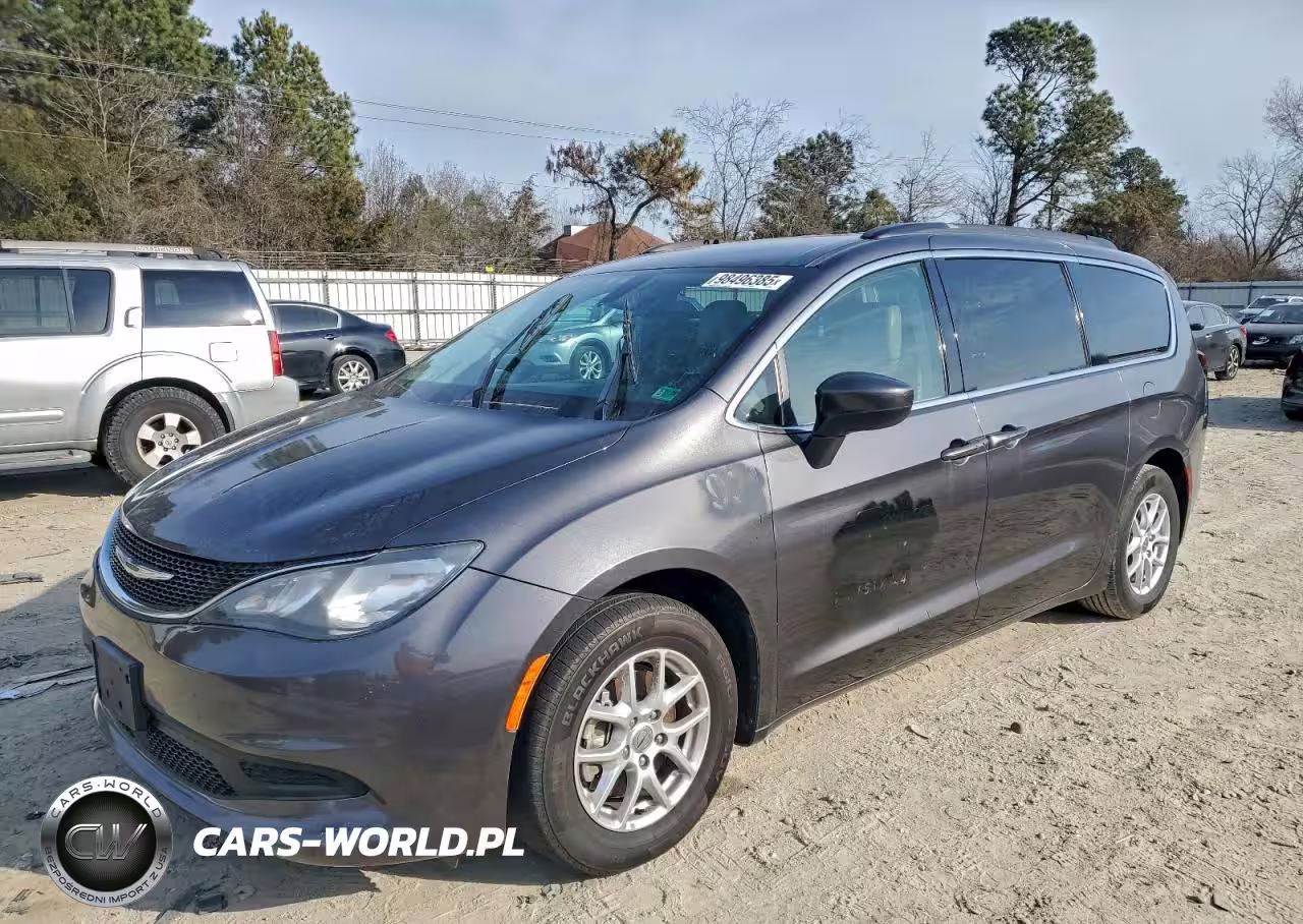 2021 Chrysler Voyager Lxi