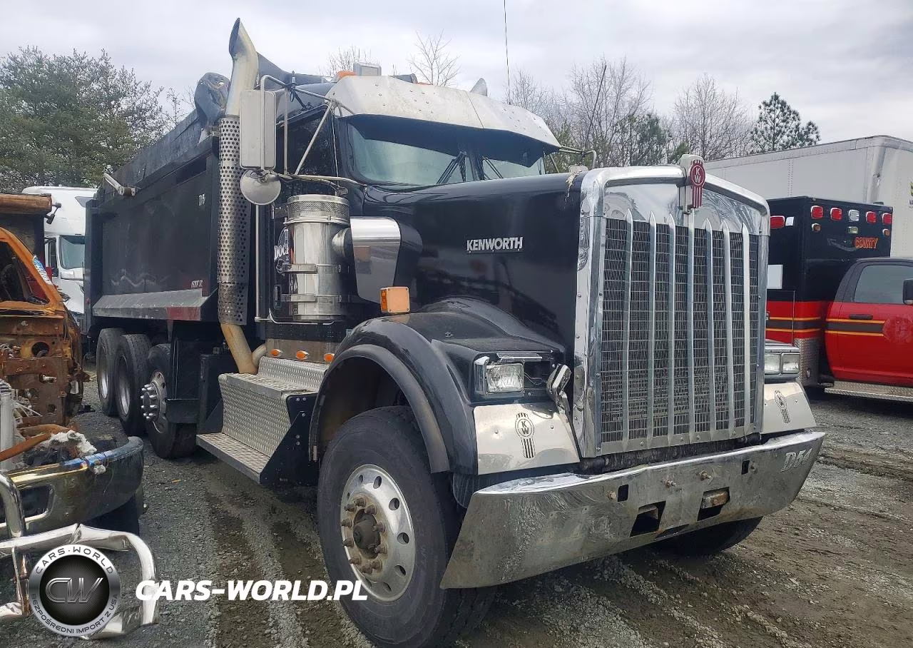 2017 Kenworth W900 Dump Truck