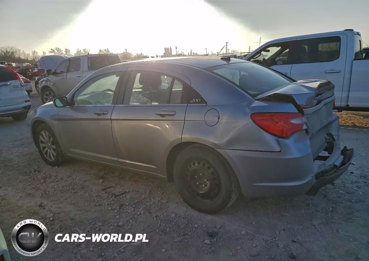 2013 Chrysler 200 Touring VIN:1C3CCBBG7DN527489 - 2