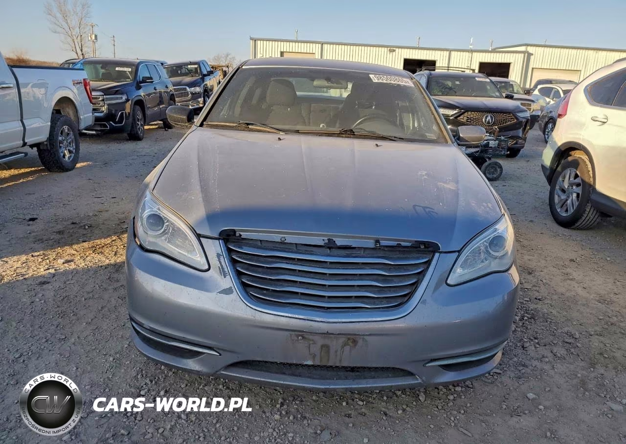 2013 Chrysler 200 Touring VIN:1C3CCBBG7DN527489 - 5