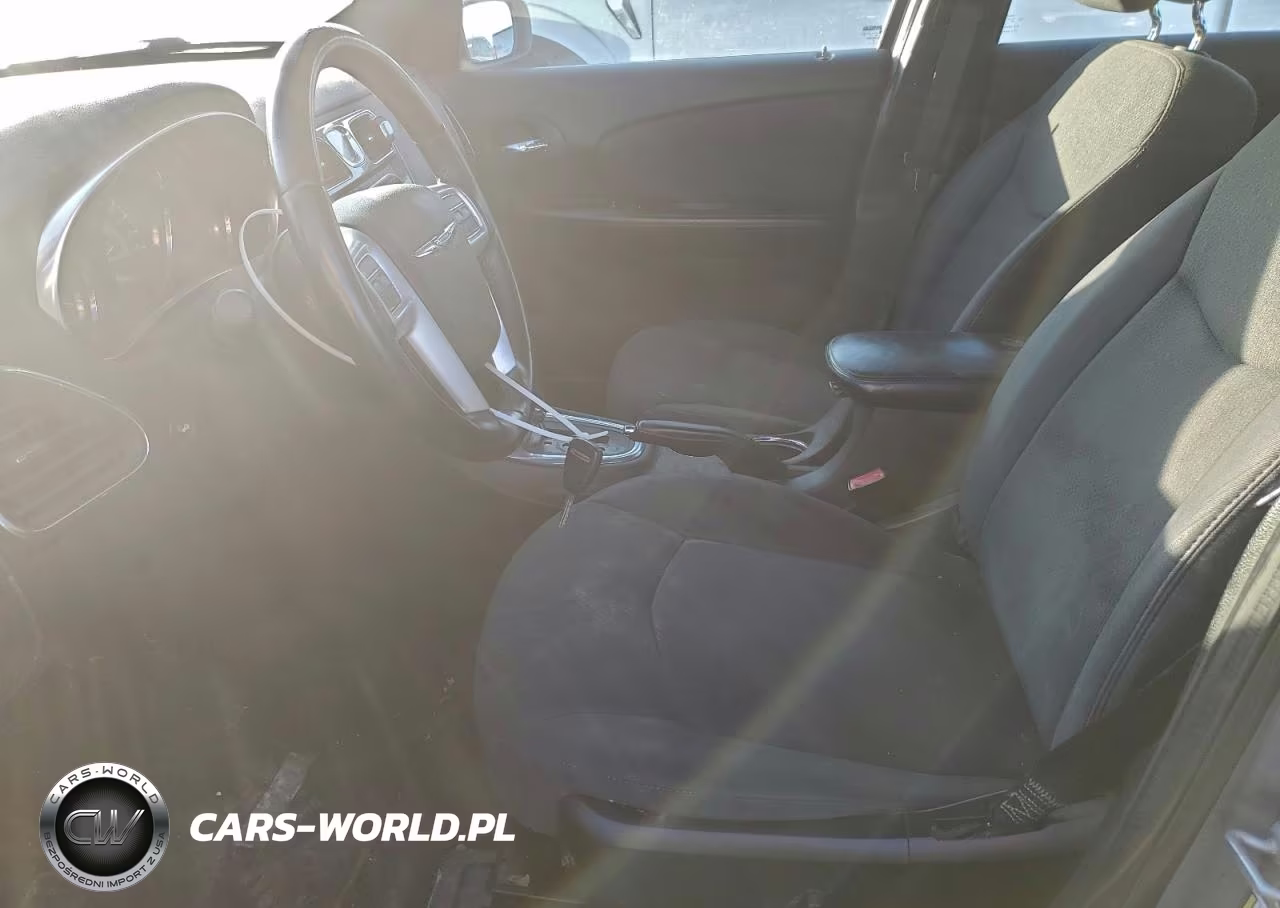 2013 Chrysler 200 Touring VIN:1C3CCBBG7DN527489 - 8