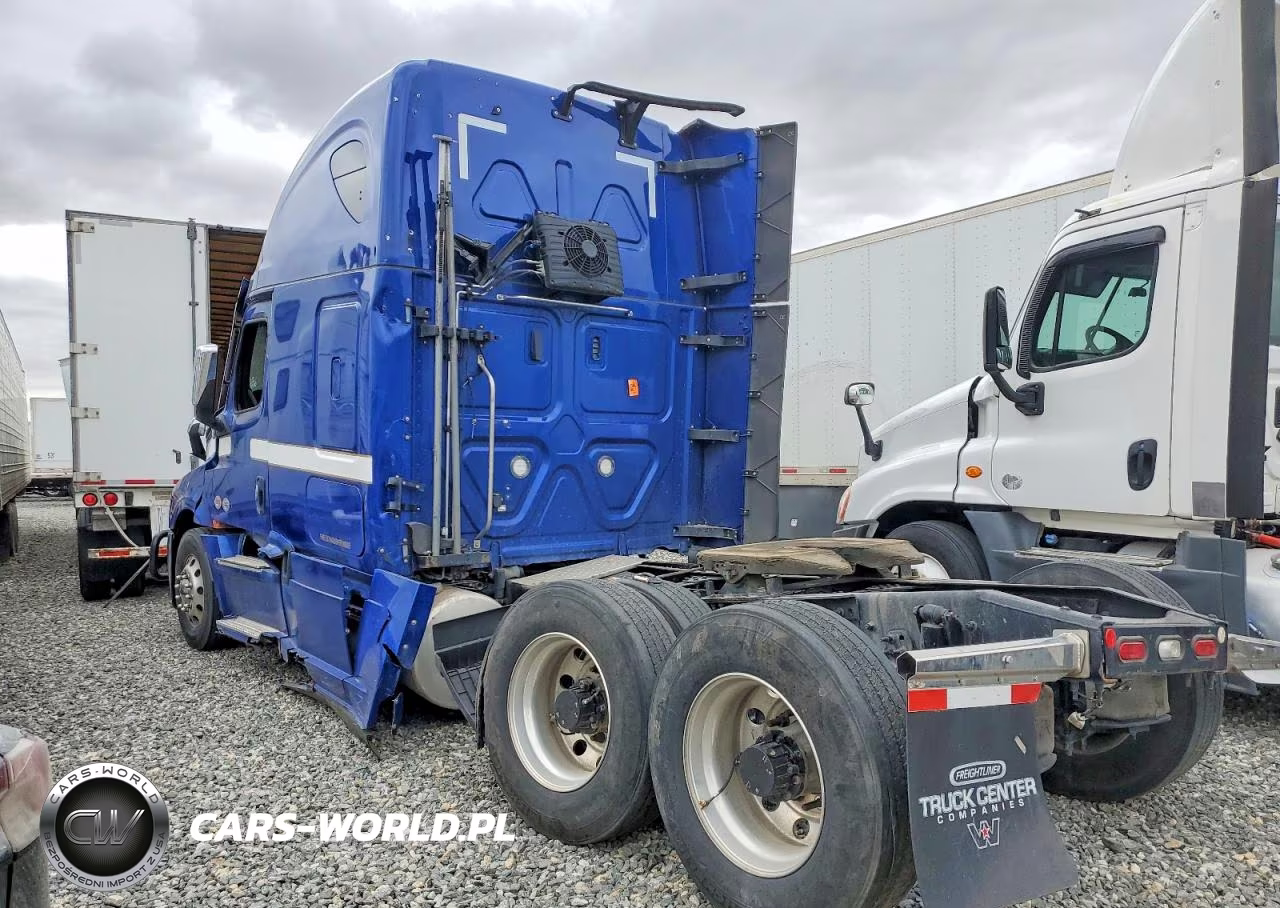 2025 Freightliner Cascadia 126" Sleeper Cab Semi Truck VIN:3AKJHHDRXSSVR2638 - 3