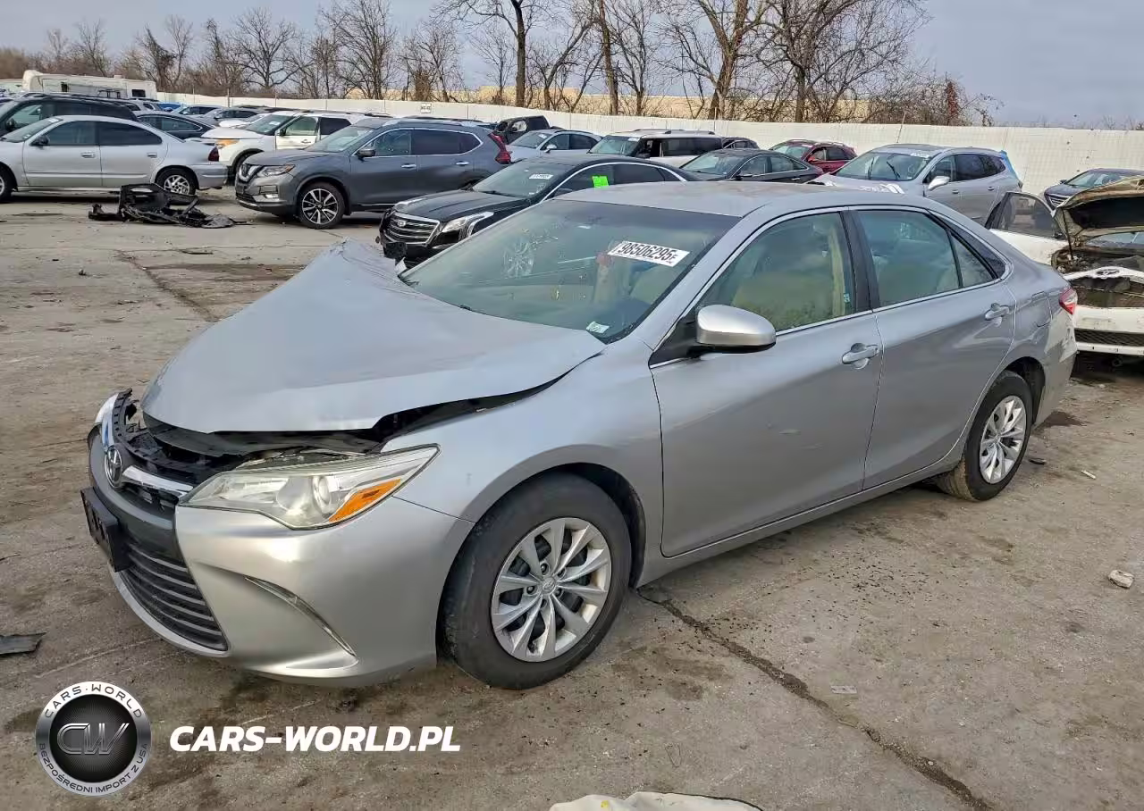 2015 Toyota Camry Le