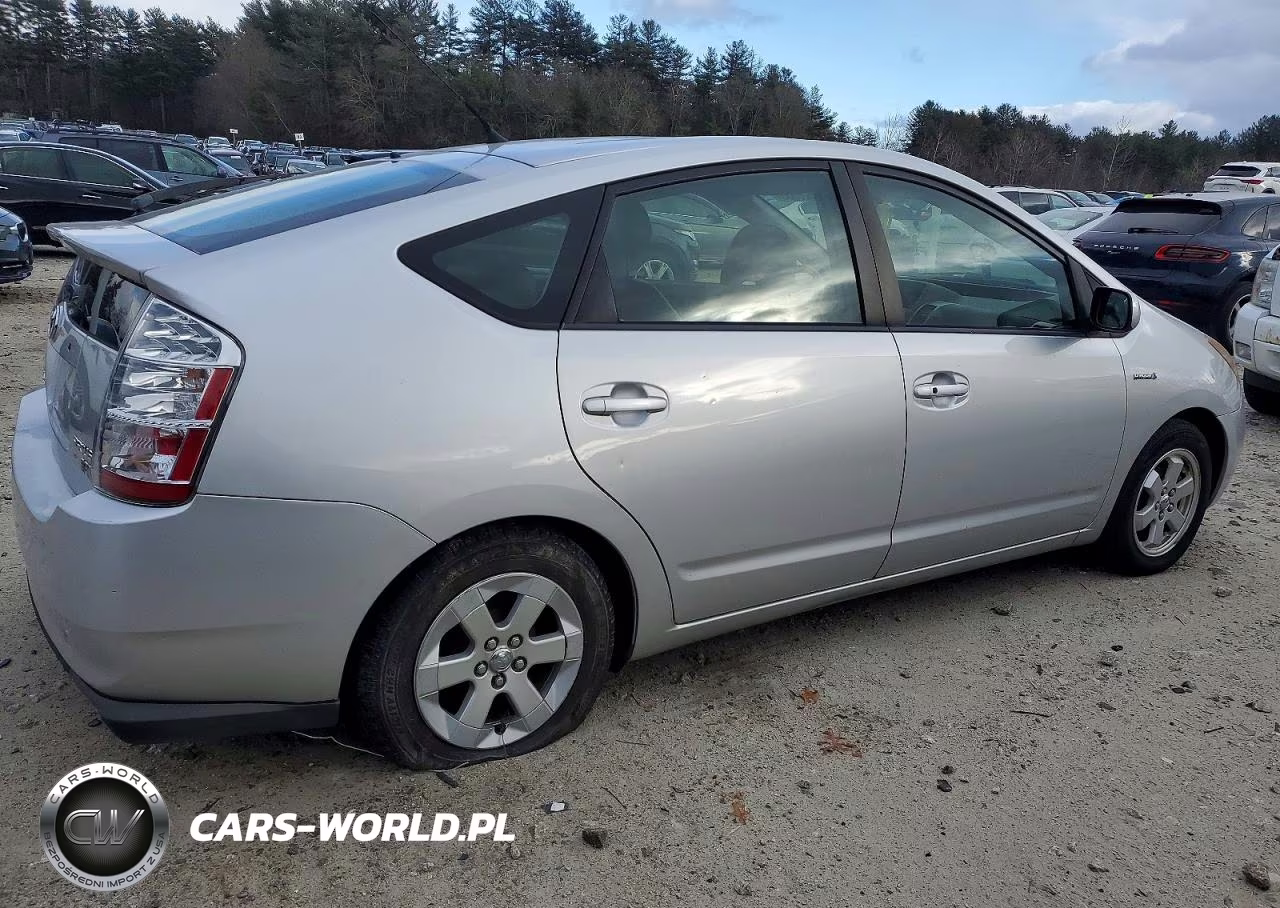 2007 Toyota Prius VIN:JTDKB20U177589322 - 3