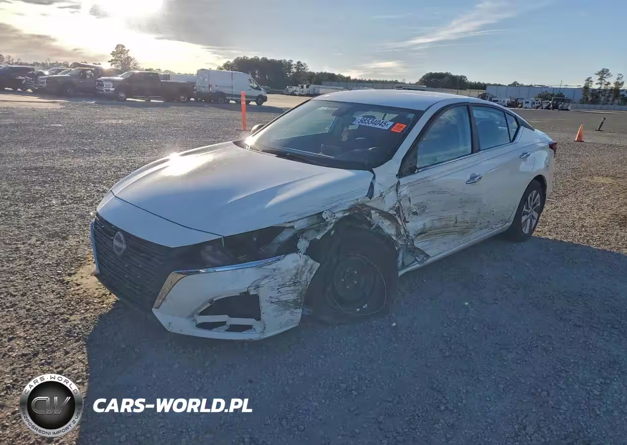 2025 Nissan Altima S